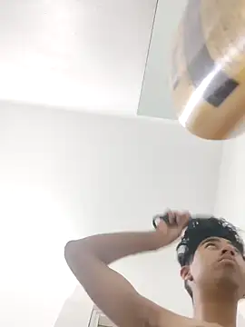 Snapshot of Mangopitudo chatting on December 3, 4:35 am Mangopitudo online show from December 3, 4:35 am