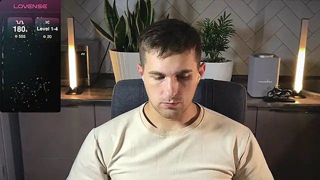 Sweeet  boy online show from January 11, 10:07 pm